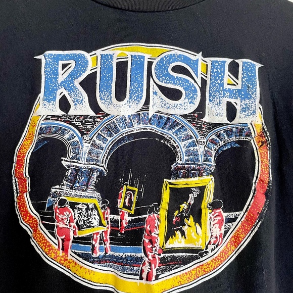 Rush Vintage Single Stitch Medium Soft Cotton Tshirt